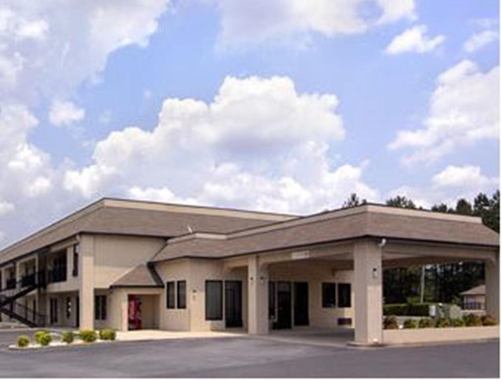 Days Inn By Wyndham Biscoe Ngoại thất bức ảnh